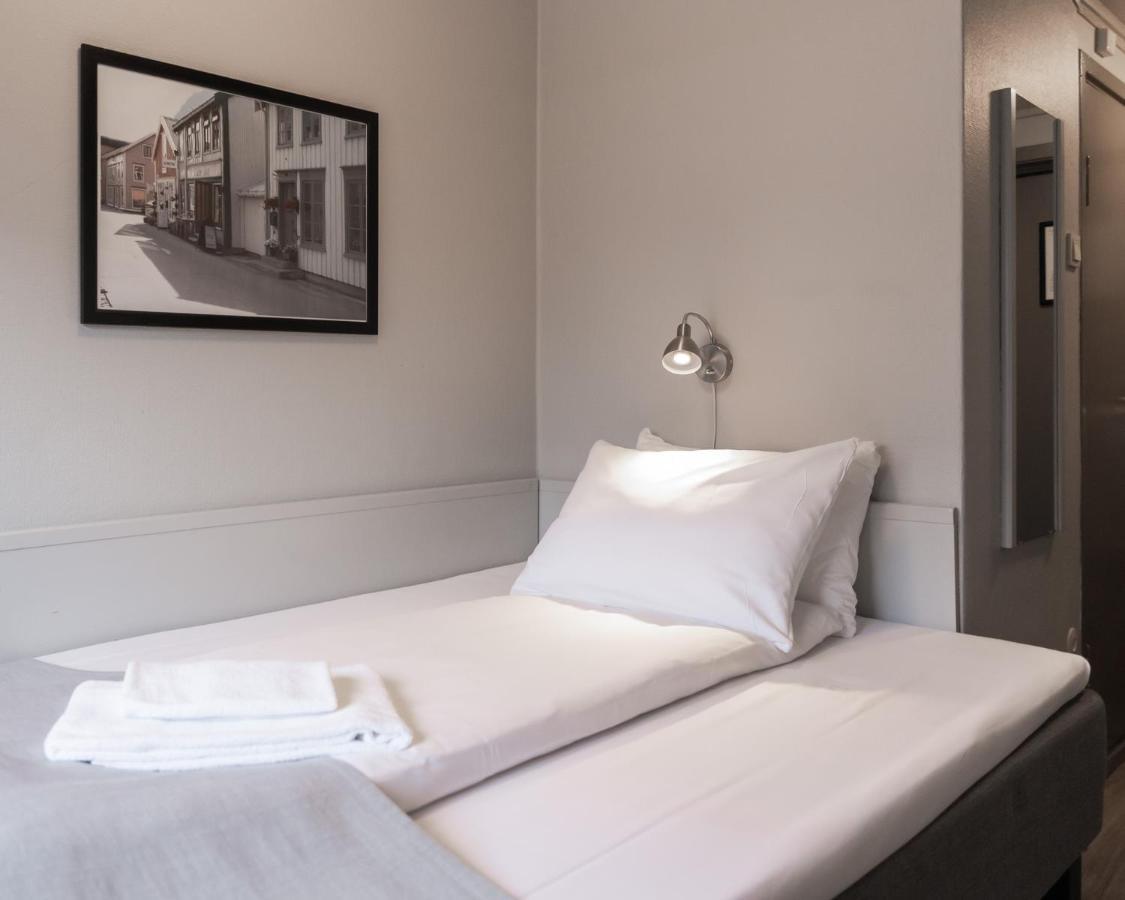Froken Skjolds Hotel Lyngengarden Мушёэн Экстерьер фото