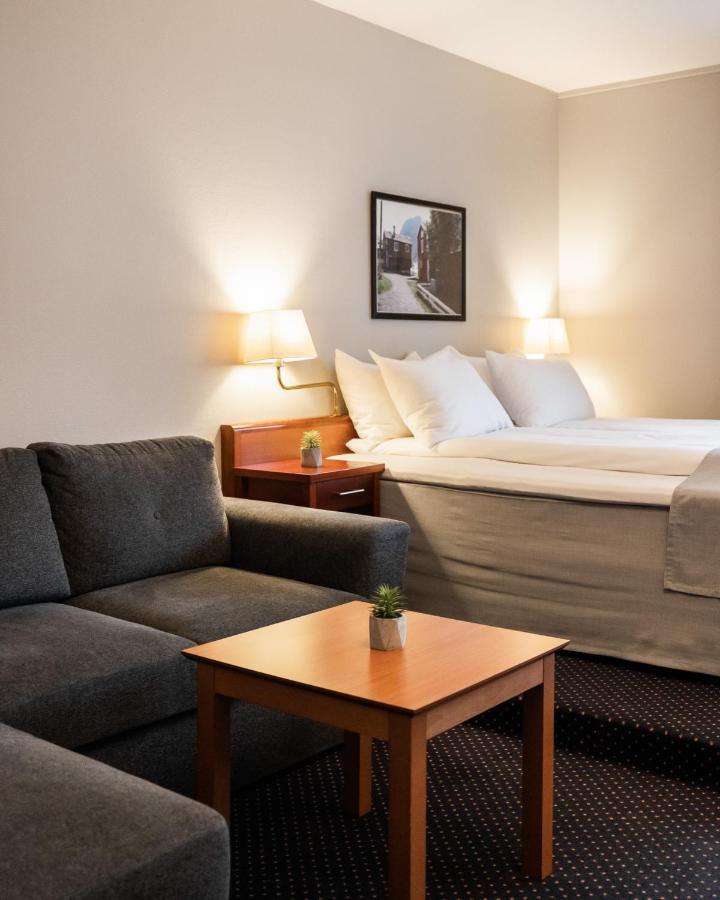 Froken Skjolds Hotel Lyngengarden Мушёэн Экстерьер фото